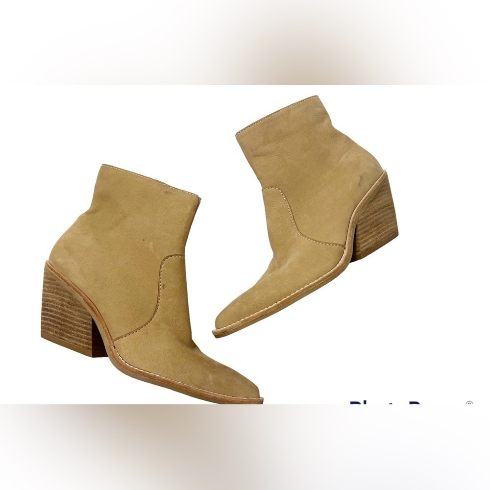 Dolce Vita Volli Suede Pointed Toe Bootie Boot Tan Western Womens Size 6